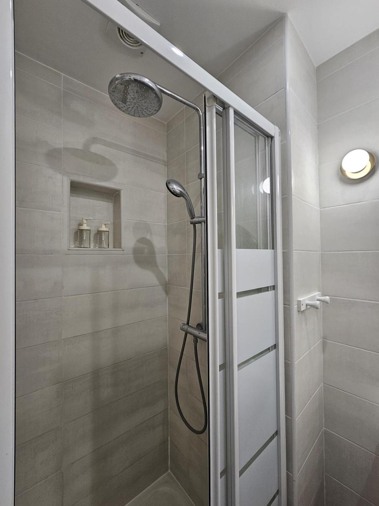 Beautiful 1 Bedroom Flat In Paris 17Th Dış mekan fotoğraf